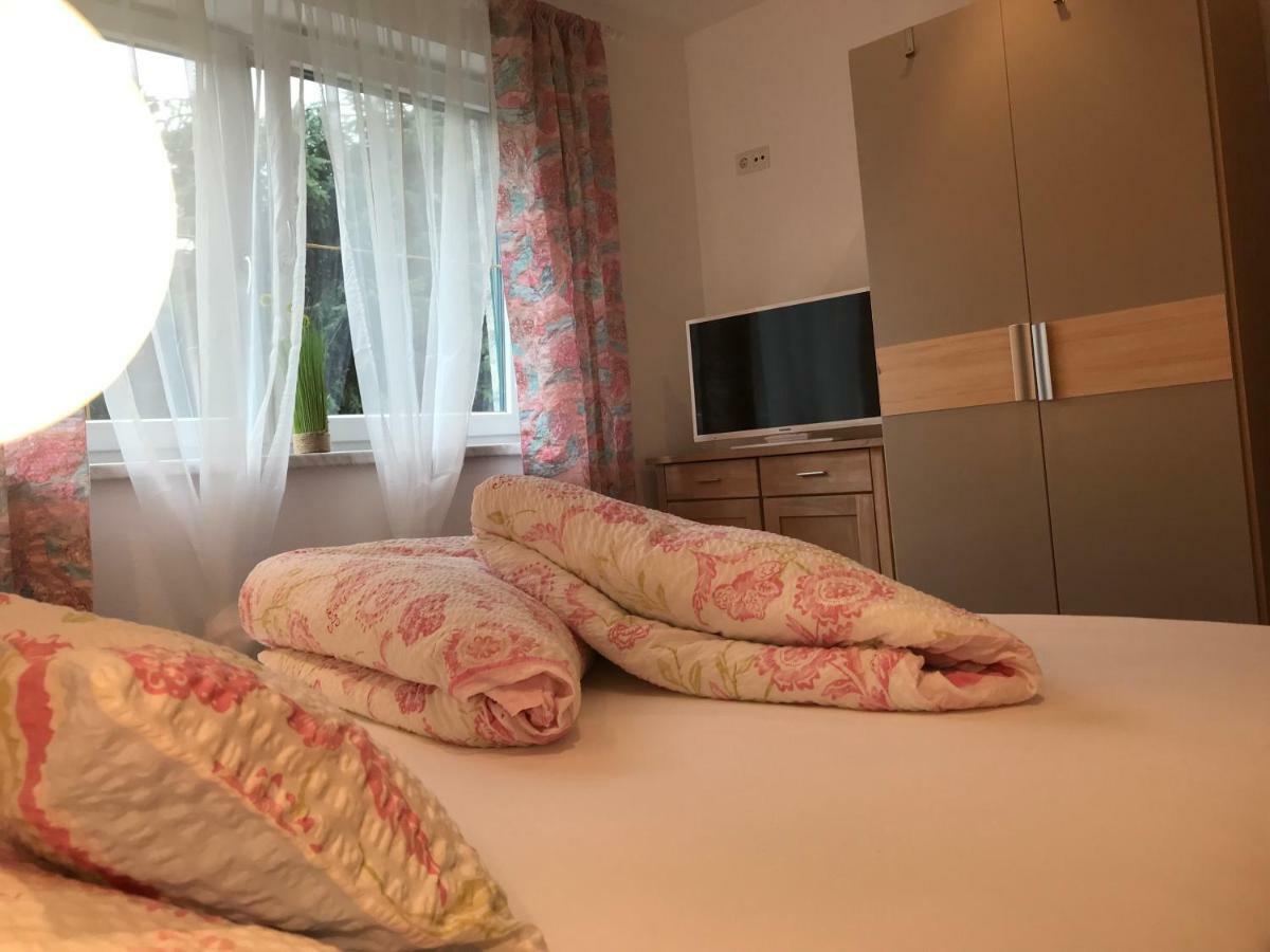 Ferienwohnung Julia Brixen im Thale Eksteriør bilde